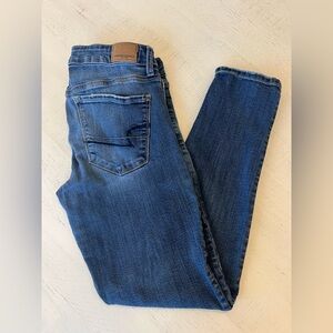 American Eagle Outfitters Women's Dark Blue Skinny Jeans